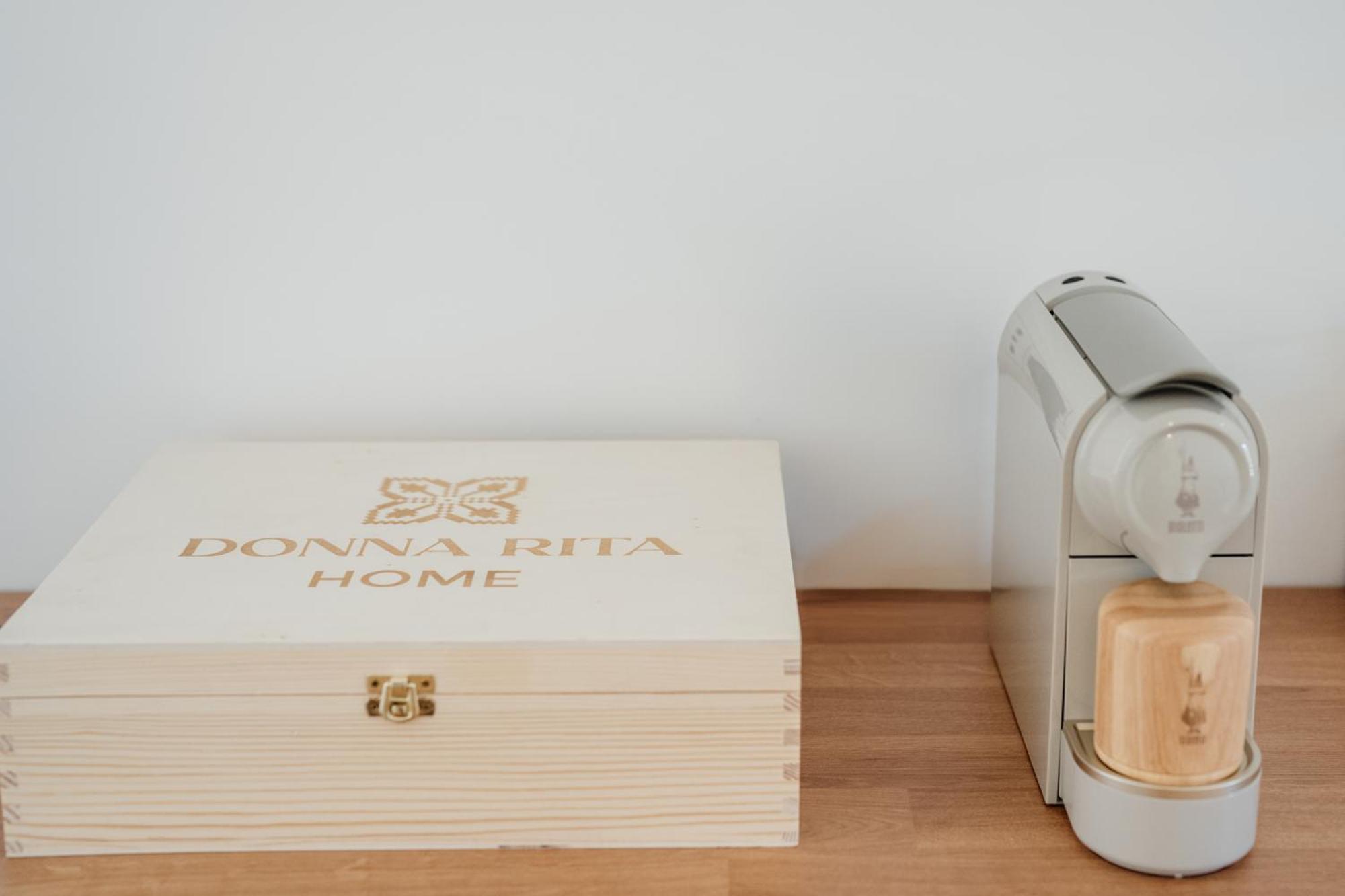 Donna Rita Apartment Монополи Екстериор снимка