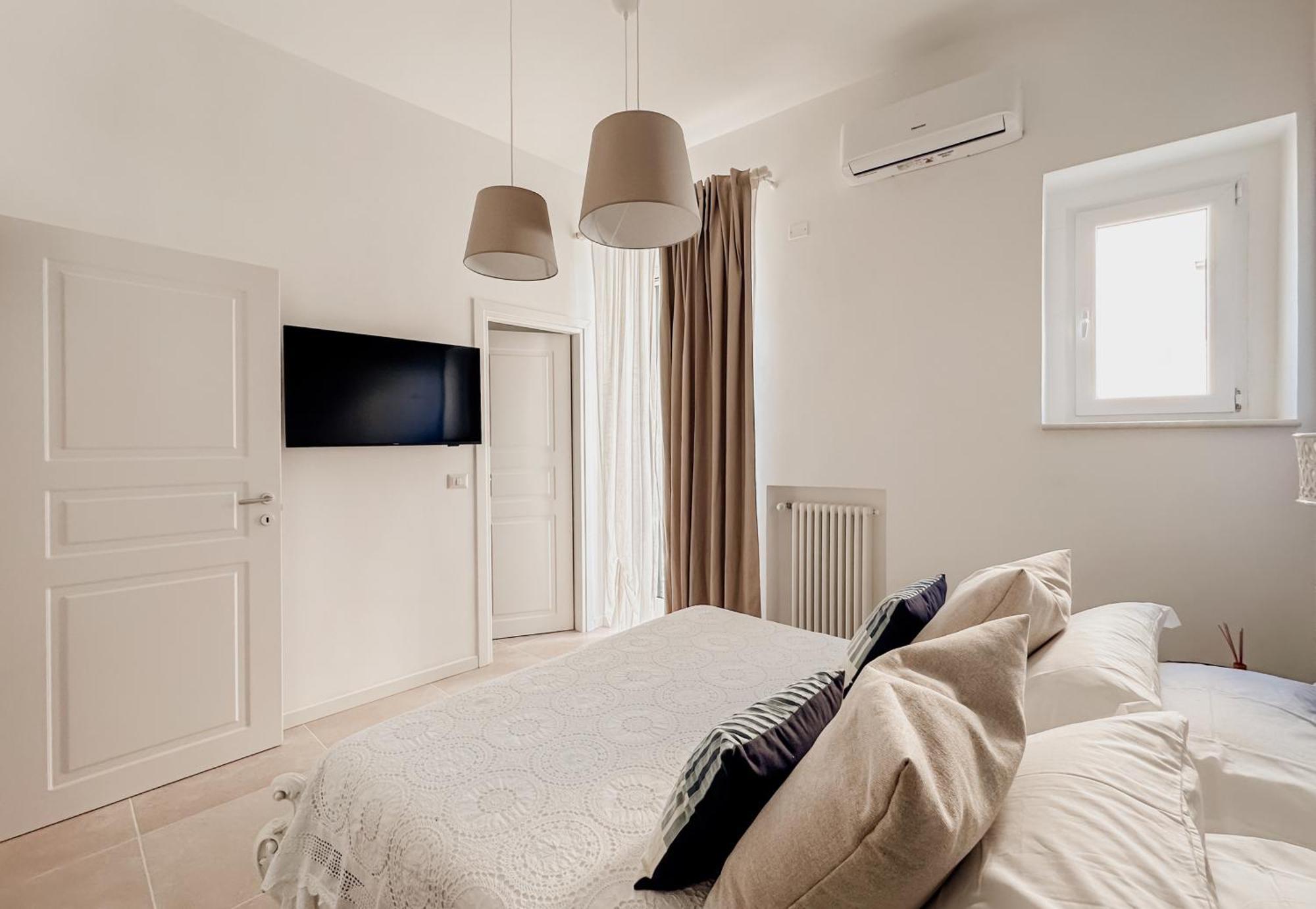 Donna Rita Apartment Монополи Екстериор снимка
